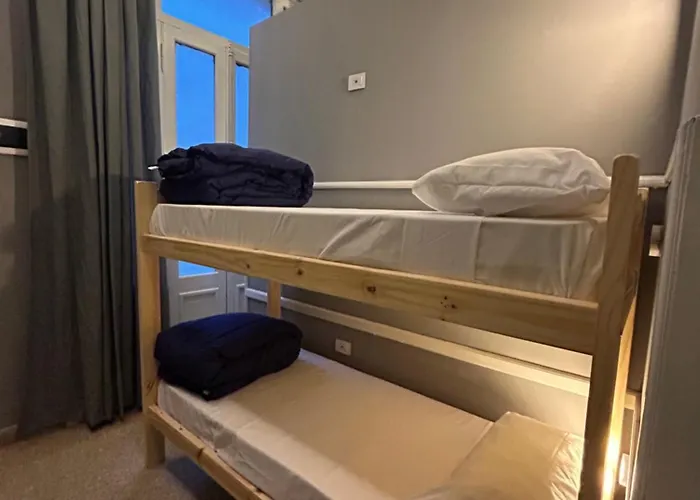 Habitación para Mujeres Compartida